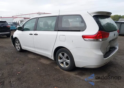 2013 Toyota Sienna из США, поврежденный, VIN 5TDZK3DC4DS349916